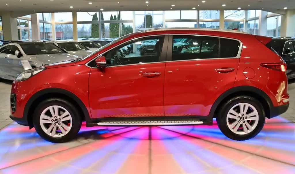 Kia Sportage Dream Team*LEDER*KAMERA*SHZ*MFL*ALU* 08/2018-photo-3