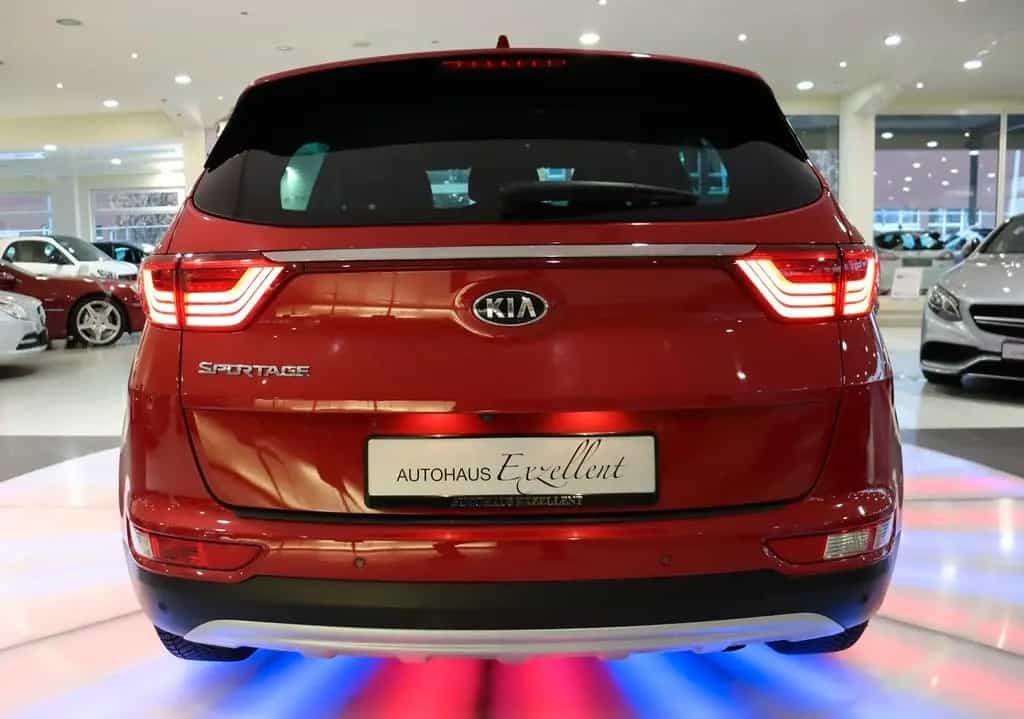 Kia Sportage Dream Team*LEDER*KAMERA*SHZ*MFL*ALU* 08/2018-photo-6