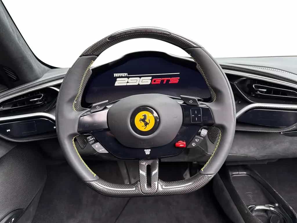Ferrari 296 GTS 50.000€ an Optionals 08/2023-photo-12