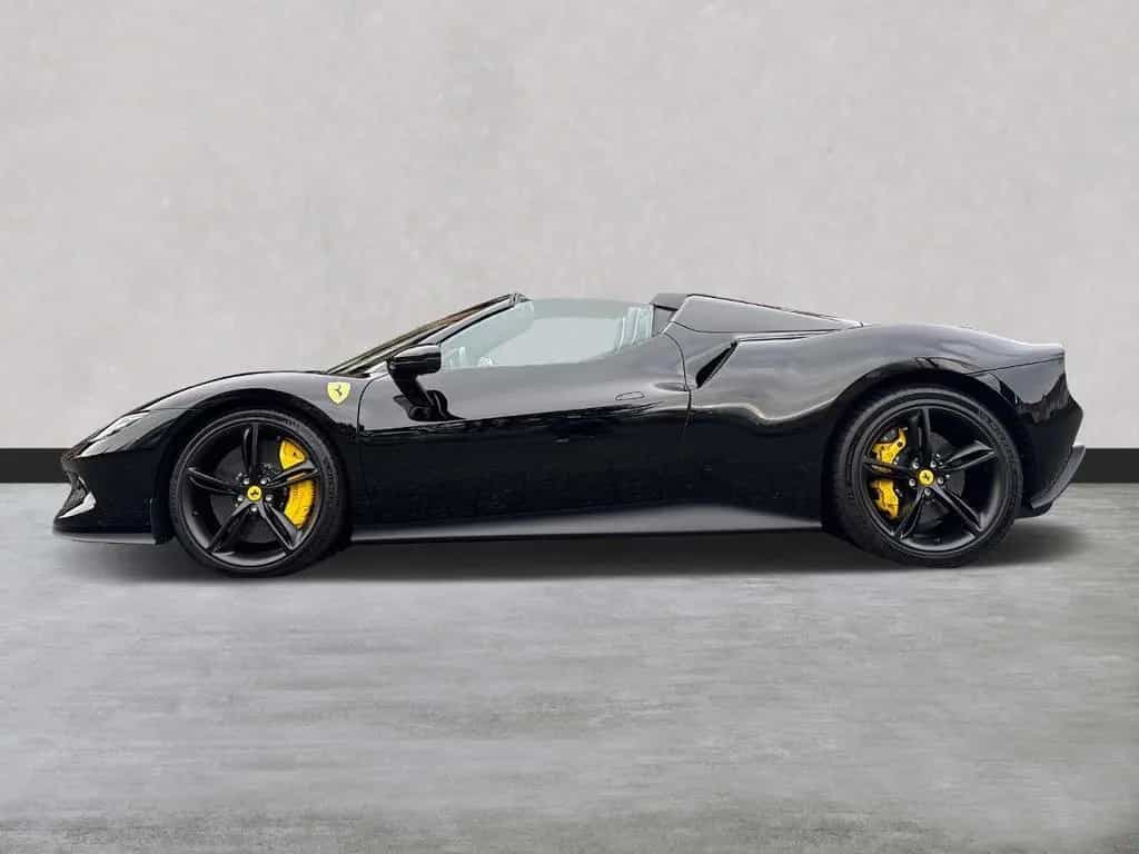 Ferrari 296 GTS 50.000€ an Optionals 08/2023-photo-8