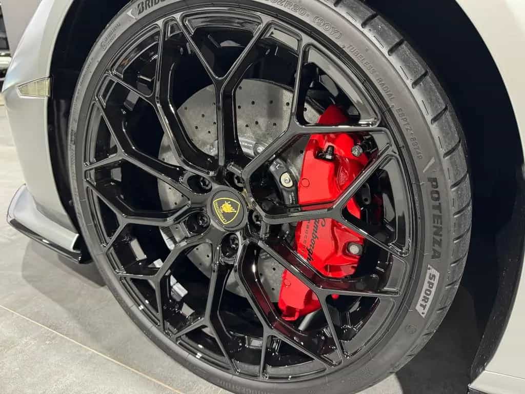 Lamborghini Huracán Tecnica LP 640-2*Kamera*Alcantara*Lift* 10/2024-photo-40