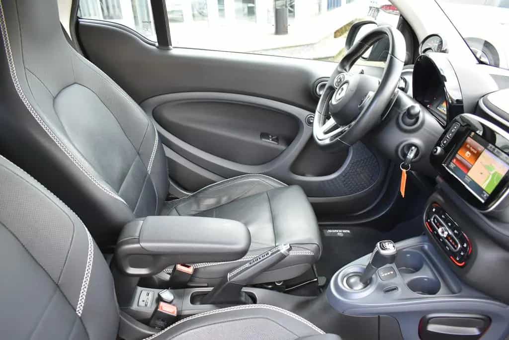 Smart ForTwo coupe Brabus Xclusive 10/2016-photo-28