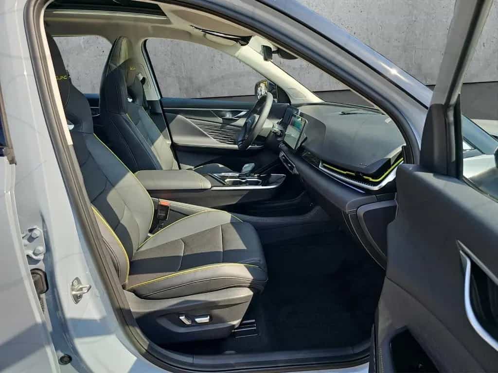 BAIC X55 1.5 T 7-DCT null-photo-15