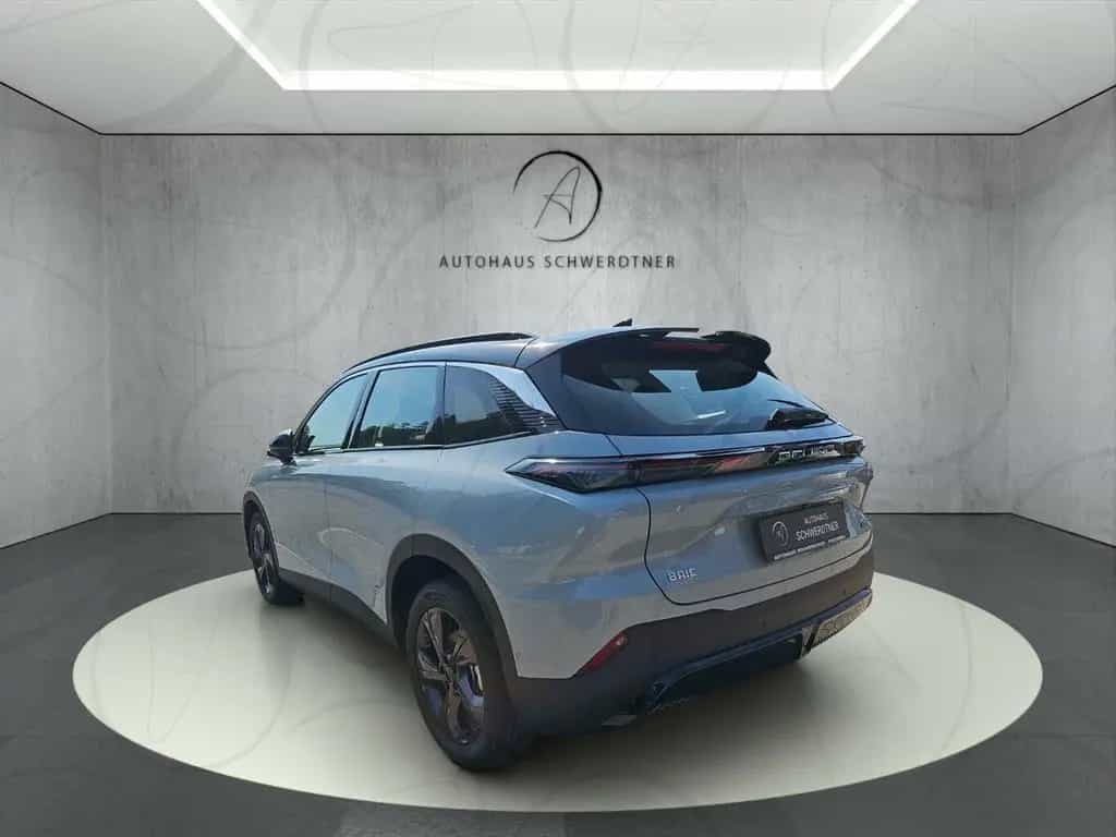 BAIC X55 1.5 T 7-DCT null-photo-2