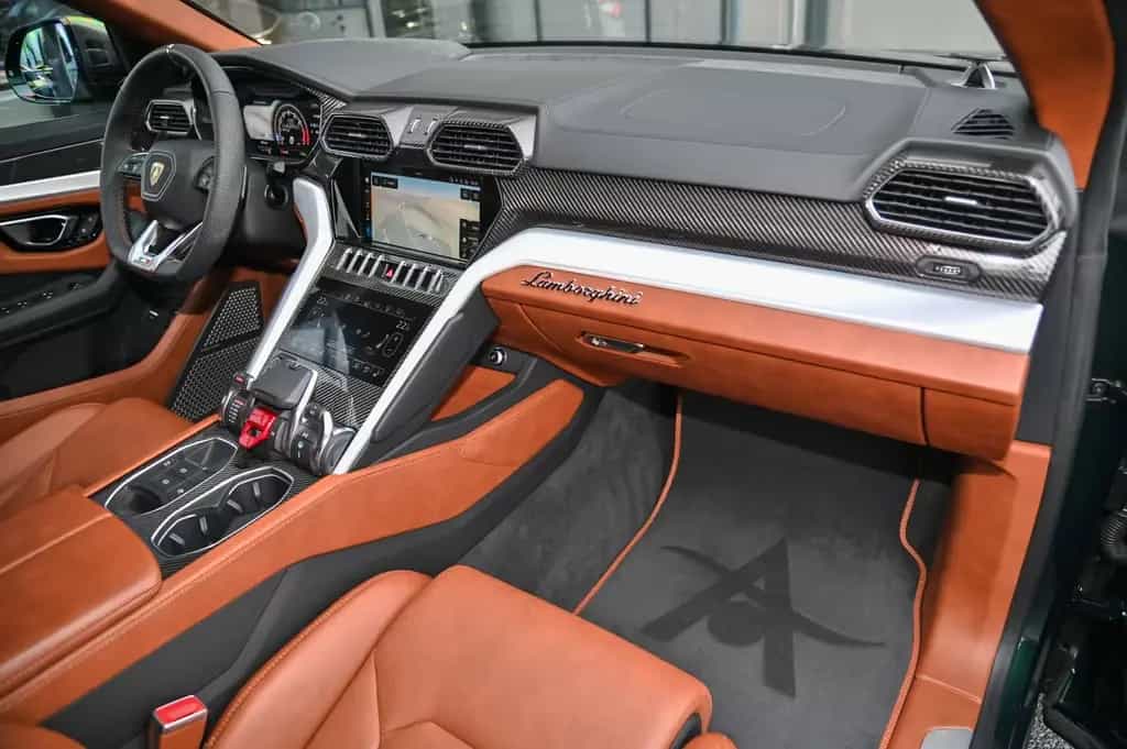 Lamborghini Urus *Full Carbon* Akrapovic* Verde Hydra !* 23" 07/2020-photo-10