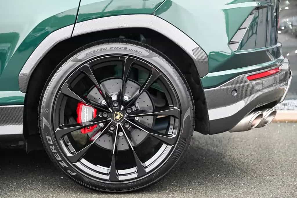 Lamborghini Urus *Full Carbon* Akrapovic* Verde Hydra !* 23" 07/2020-photo-45