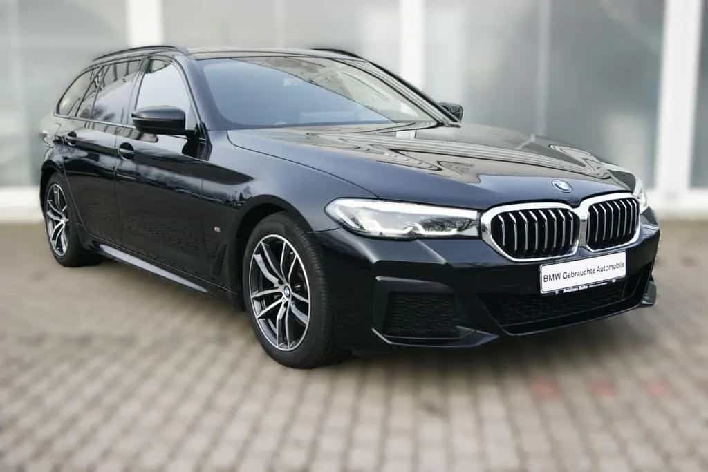 BMW 520 d xDrive TOUR*M-SPORT*PANO*KAM*STANDHZG*LEDER 11/2020-photo-1