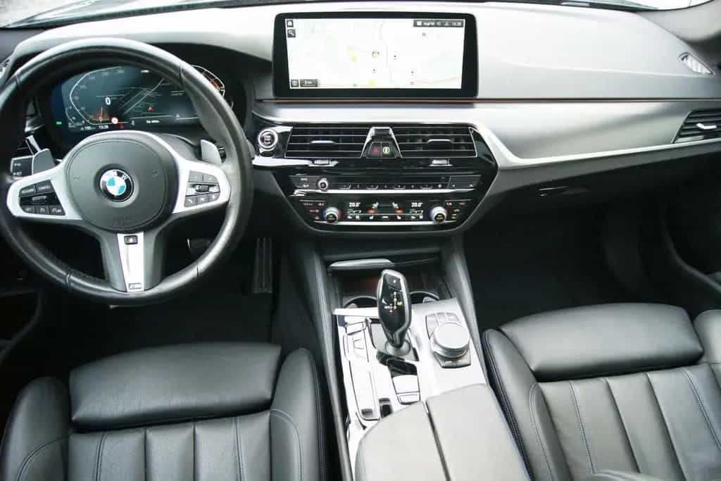 BMW 520 d xDrive TOUR*M-SPORT*PANO*KAM*STANDHZG*LEDER 11/2020-photo-22