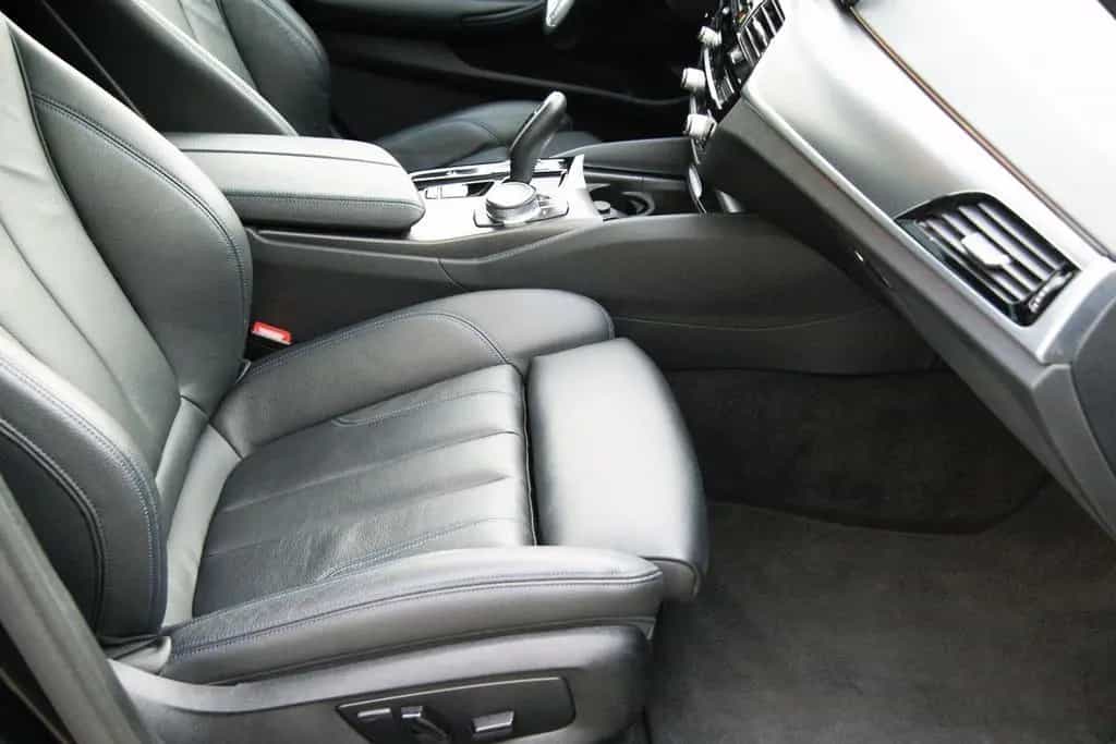 BMW 520 d xDrive TOUR*M-SPORT*PANO*KAM*STANDHZG*LEDER 11/2020-photo-25