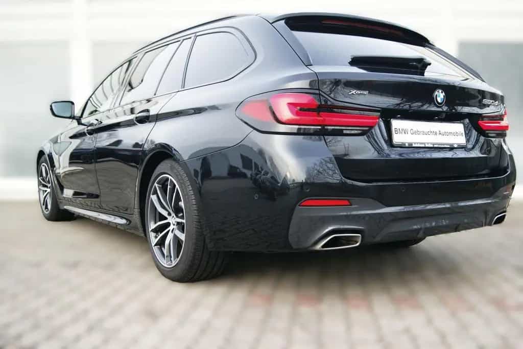 BMW 520 d xDrive TOUR*M-SPORT*PANO*KAM*STANDHZG*LEDER 11/2020-photo-8