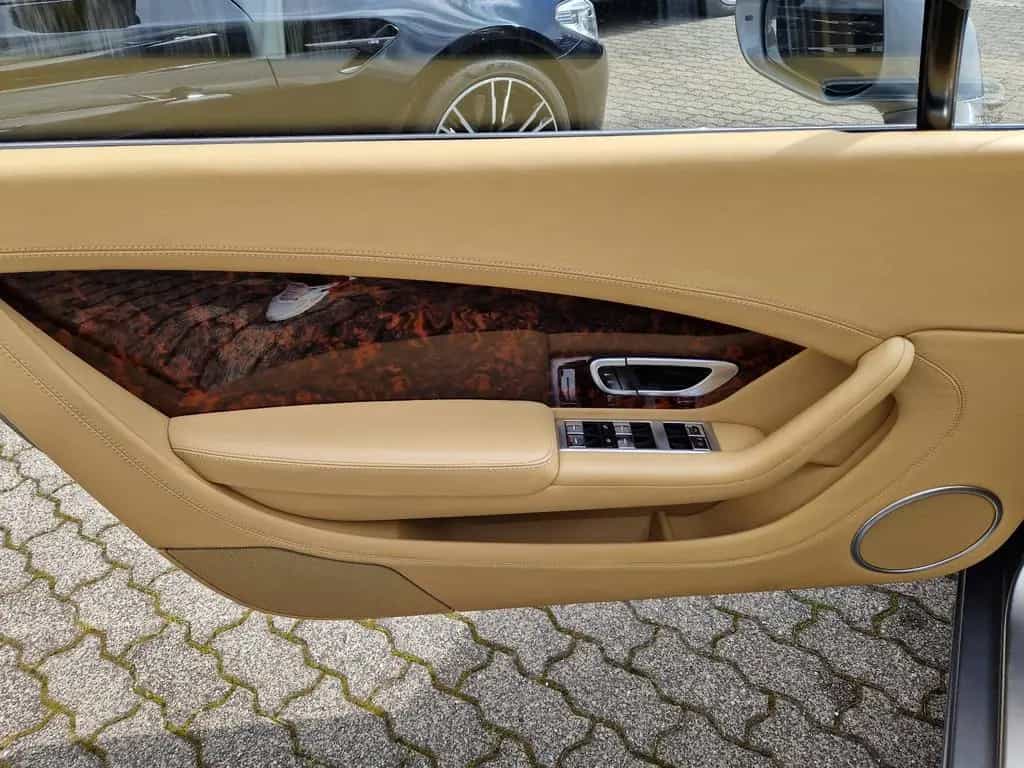 Bentley Continental GTC V8 "TRAUMZUSTAND"SERVICE NEU !!! 10/2014-photo-11