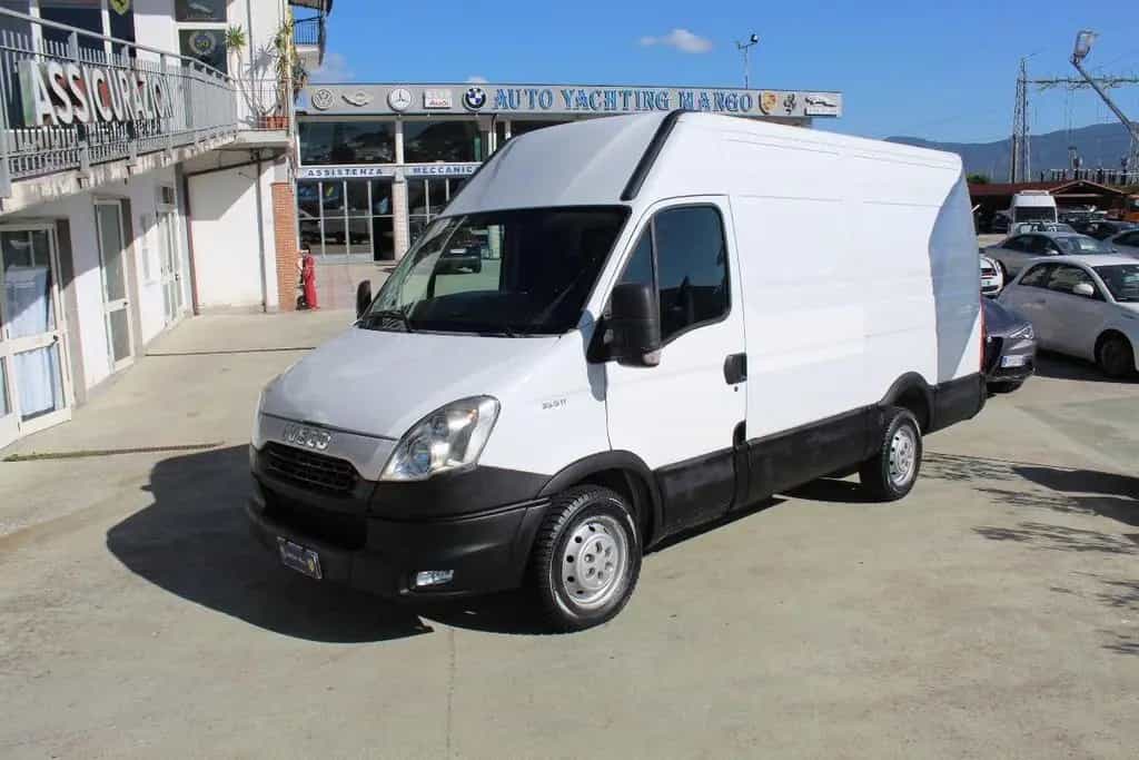 Iveco Daily - Daily 35S11 Pari al nuovo 06/2012-photo-0