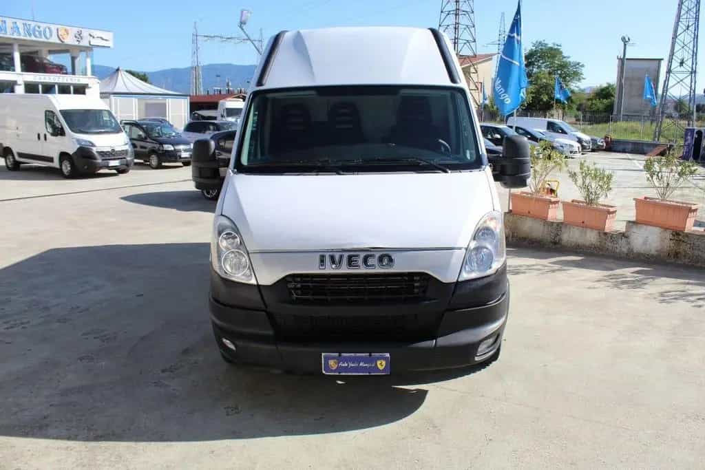 Iveco Daily - Daily 35S11 Pari al nuovo 06/2012-photo-1