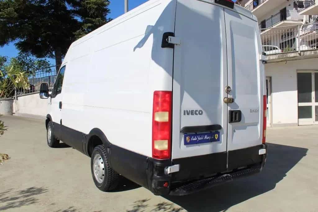 Iveco Daily - Daily 35S11 Pari al nuovo 06/2012-photo-5