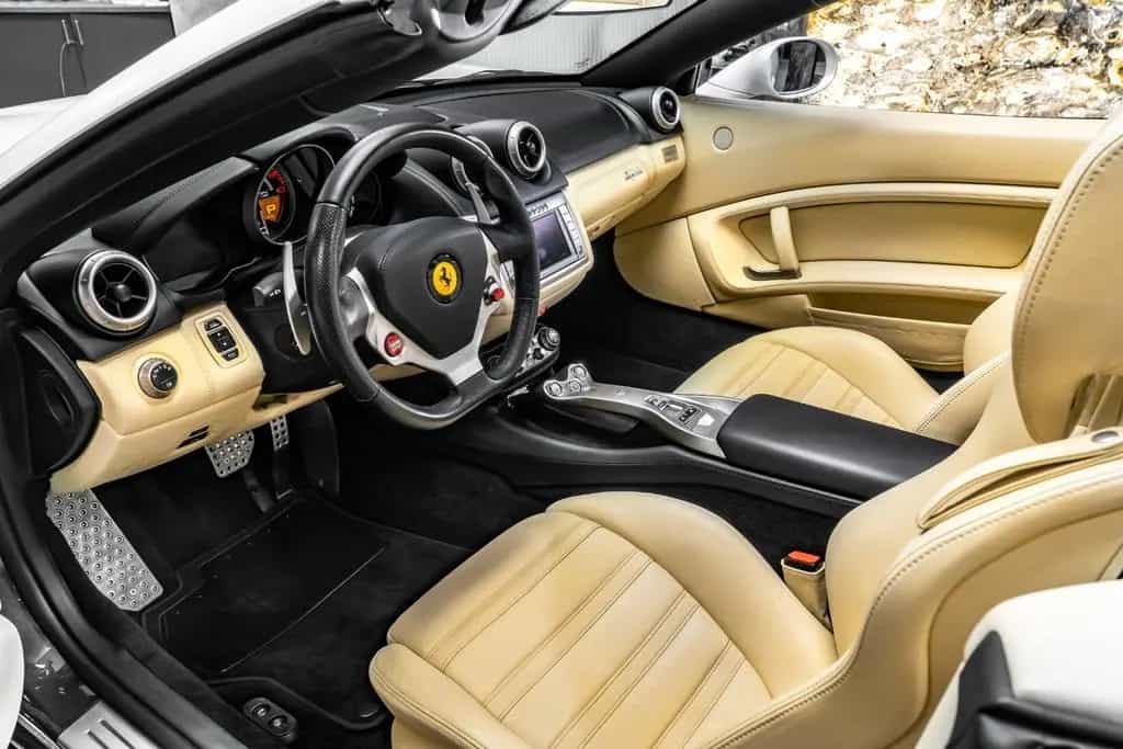 Ferrari California CARBON/PPF/WHITESATIN 09/2011-photo-10