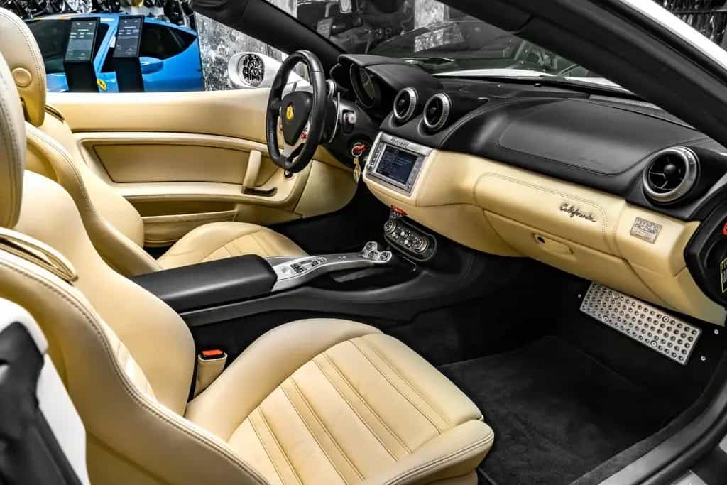 Ferrari California CARBON/PPF/WHITESATIN 09/2011-photo-11