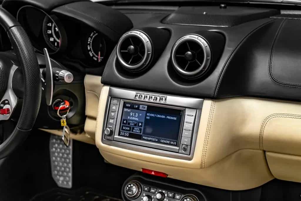Ferrari California CARBON/PPF/WHITESATIN 09/2011-photo-14