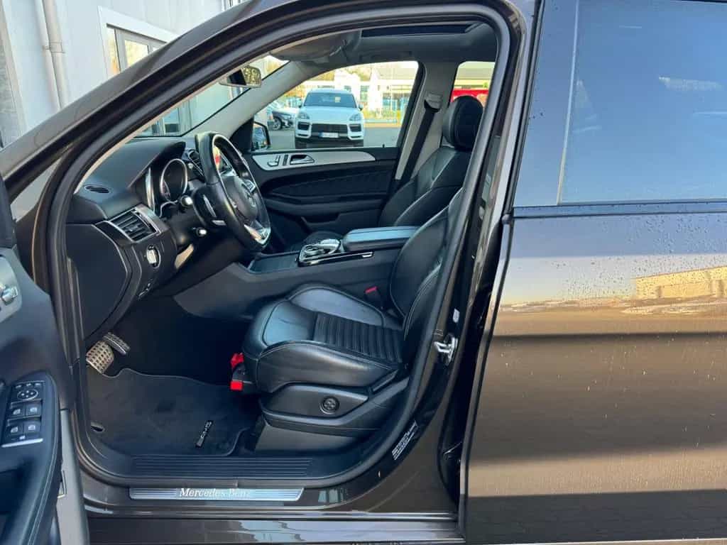 Mercedes-Benz GLE 450 AMG PANORAMA/360/NIGHT/PARK/LED/AMG INT. 08/2016-photo-21