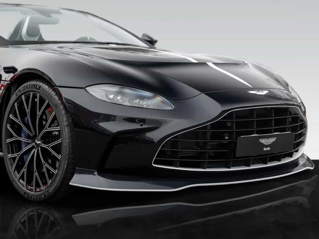 Aston Martin V12 Vantage Roadster | Q - Einzelstück | Blue CF 11/2023-photo-12