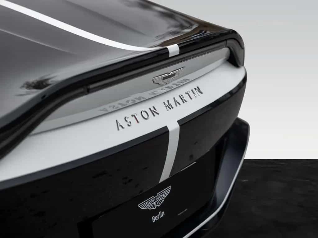 Aston Martin V12 Vantage Roadster | Q - Einzelstück | Blue CF 11/2023-photo-14