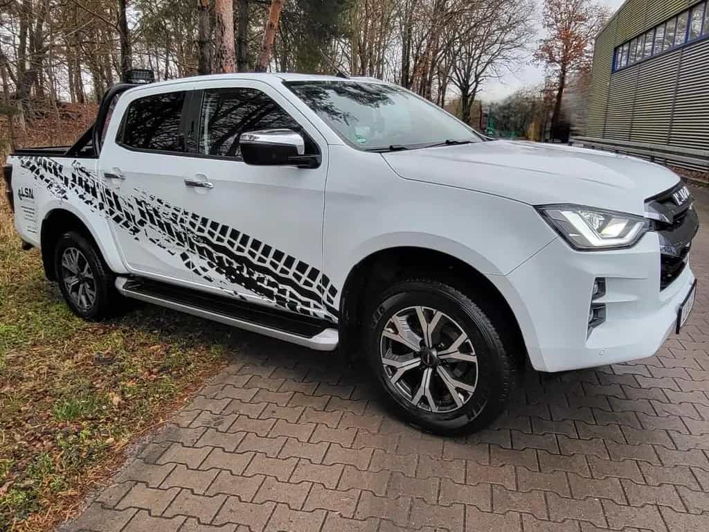 Isuzu D-Max Double Cab 4WD LSE 08/2023-photo-0