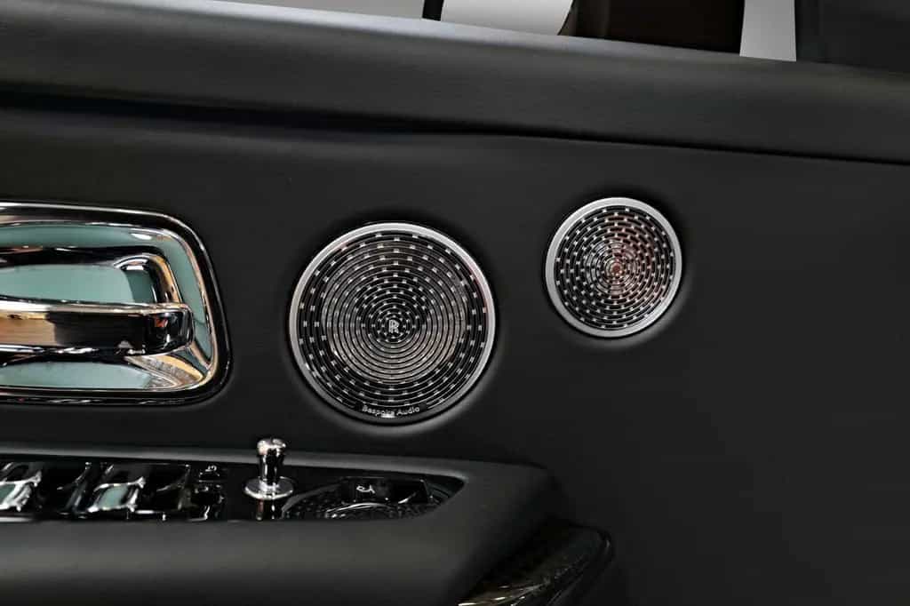 Rolls-Royce Cullinan Black Badge / PANO / MASSAGE / AUDIO 02/2023-photo-8