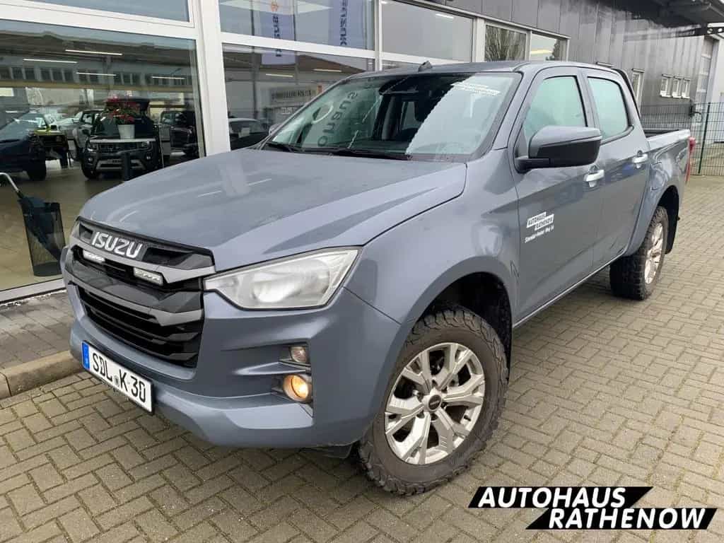 Isuzu D-Max Double Cab 4WD LS Allrad SHZ Totwinkelassi 11/2024-photo-1
