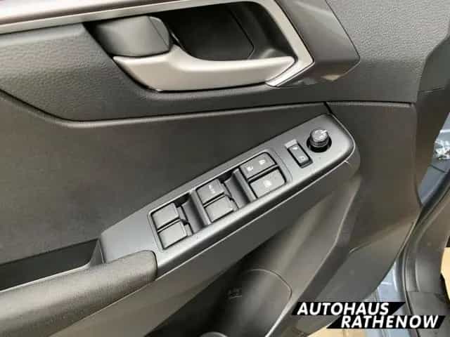 Isuzu D-Max Double Cab 4WD LS Allrad SHZ Totwinkelassi 11/2024-photo-16