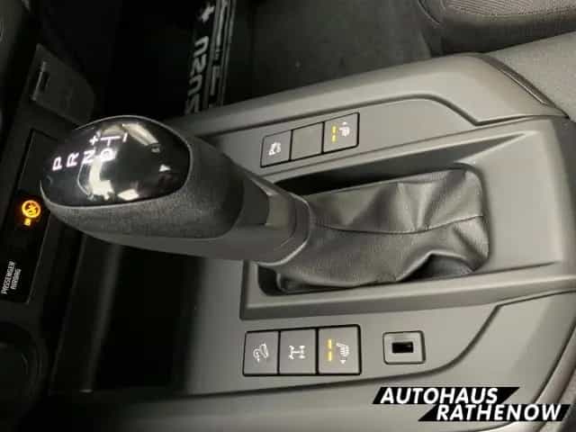 Isuzu D-Max Double Cab 4WD LS Allrad SHZ Totwinkelassi 11/2024-photo-18