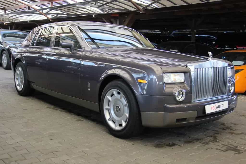 Rolls-Royce Phantom - 09/2008-photo-2