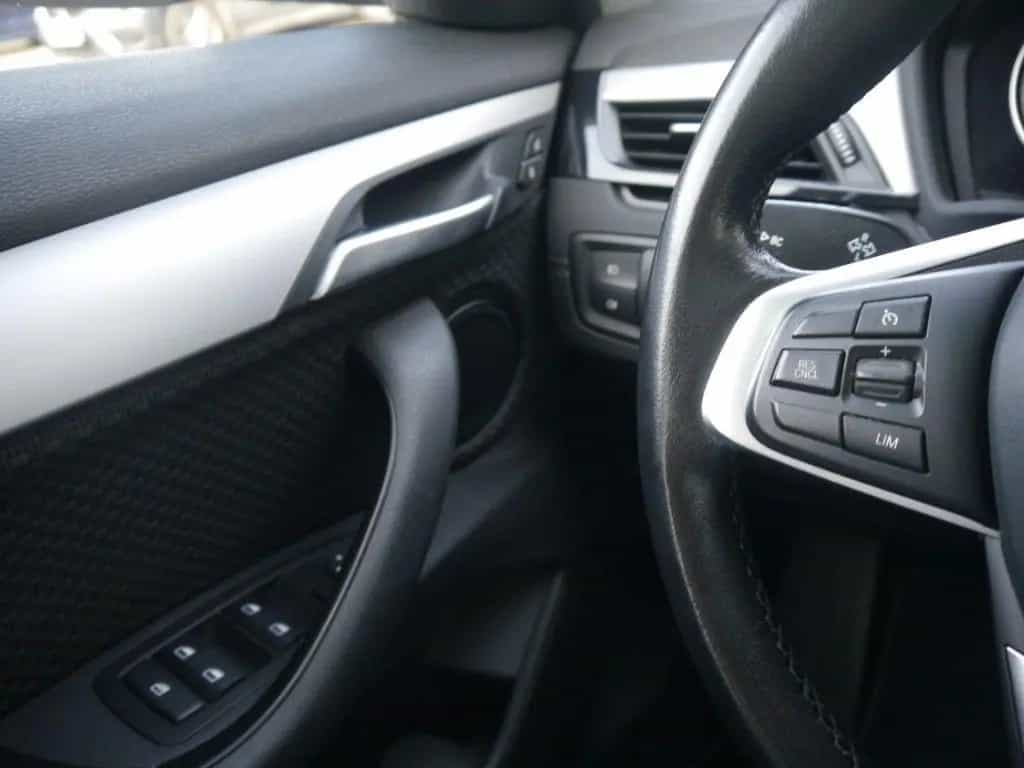 BMW X2 xDrive20d A. +AHK+PANODACH+NAVI+SHZ+LED+PDC 05/2020-photo-15