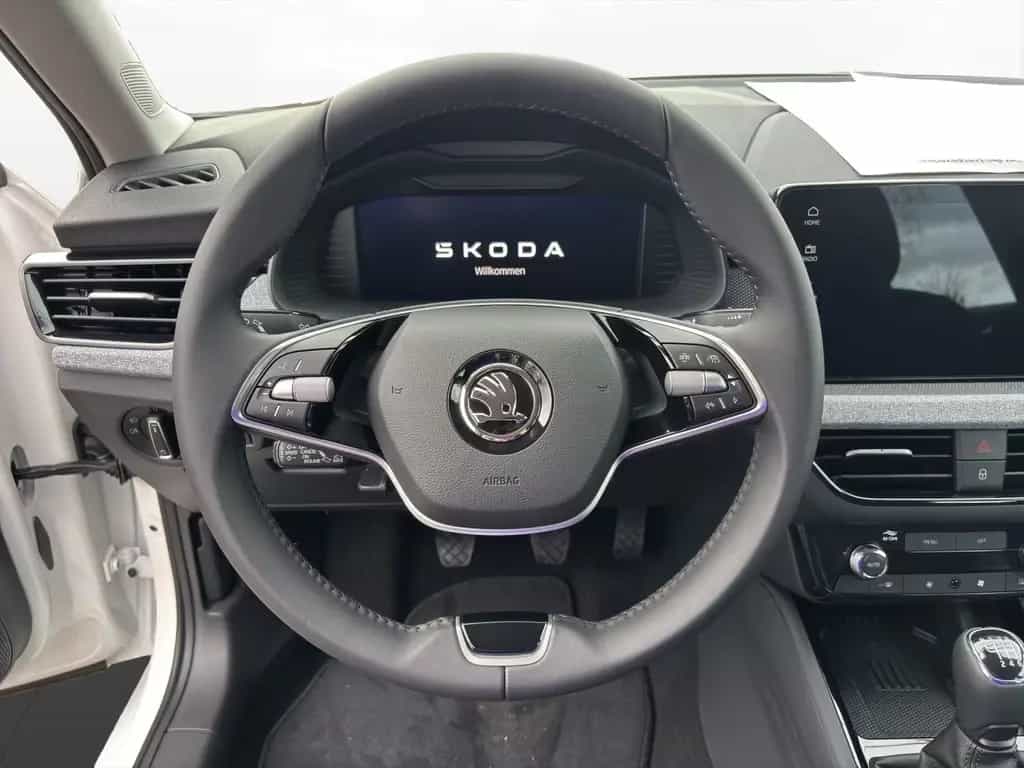 Skoda Kamiq Selection TSI, Infotainment, ACC, Navi 9.2 06/2025-photo-8