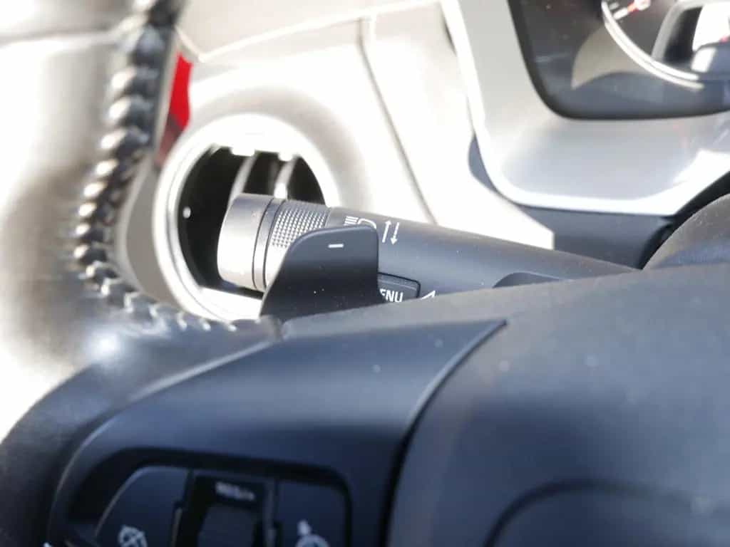 Chevrolet Camaro V8 Cabrio SHZ LEDER KAMERA XENON NAVI HUD 05/2015-photo-11
