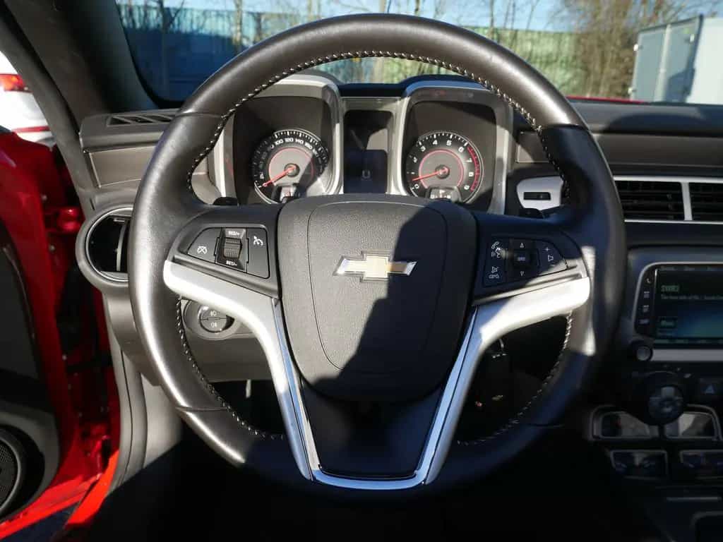 Chevrolet Camaro V8 Cabrio SHZ LEDER KAMERA XENON NAVI HUD 05/2015-photo-5