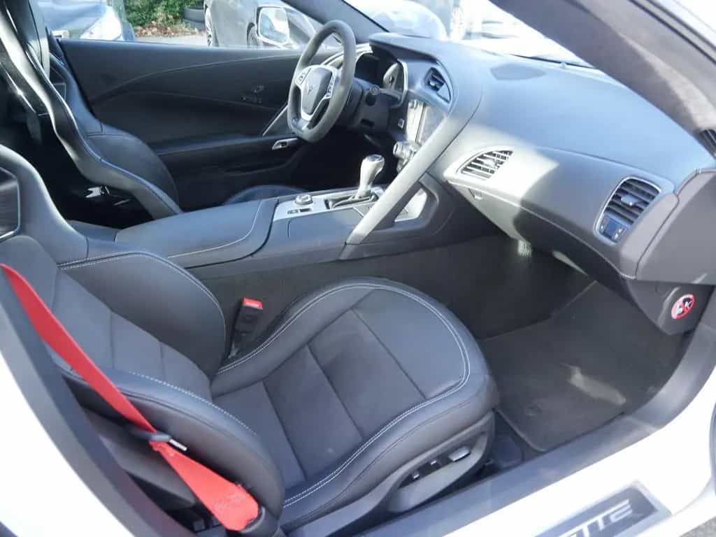 Corvette C7 Stingray Coupe 6.2 V8 TOP-Zust SITZBELÜFTUNG 06/2019-photo-1