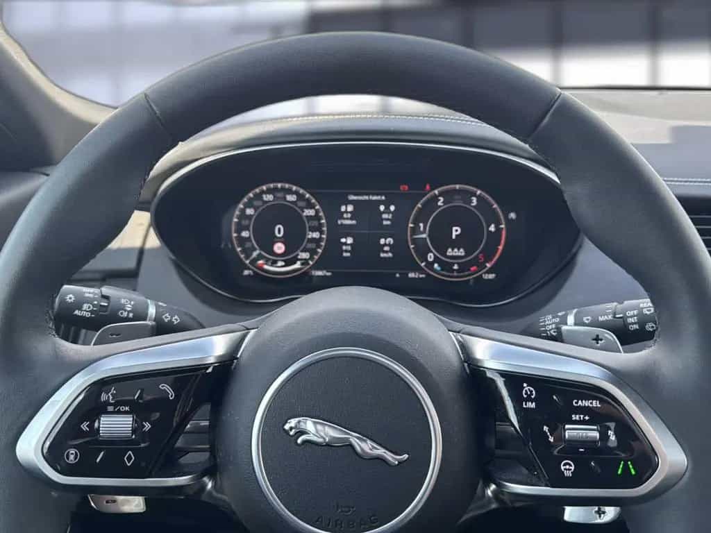 Jaguar E-Pace D200 R-Dyn. SE *Pano*WinterPaket*AWD 06/2024-photo-9