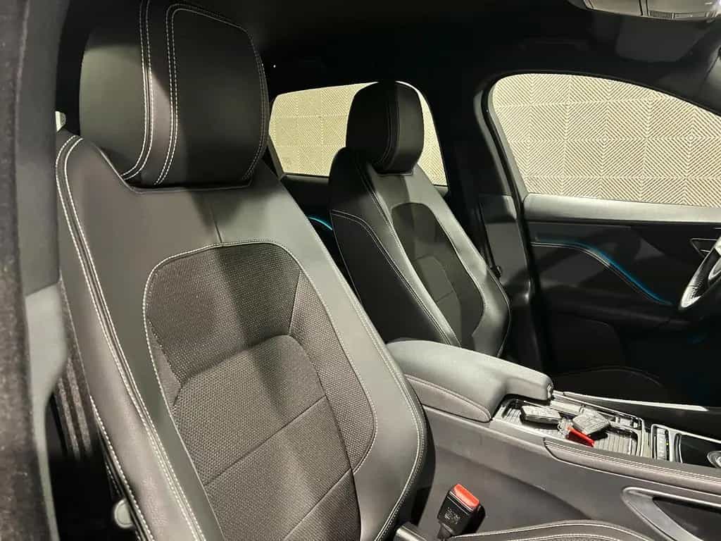 Jaguar F-Pace AWD*R-SPORT*MERIDIAN-R.KAM-SHZ-WLAN-19" 03/2019-photo-11