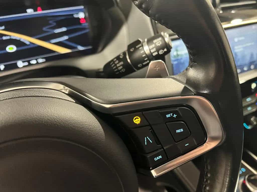 Jaguar F-Pace AWD*R-SPORT*MERIDIAN-R.KAM-SHZ-WLAN-19" 03/2019-photo-23