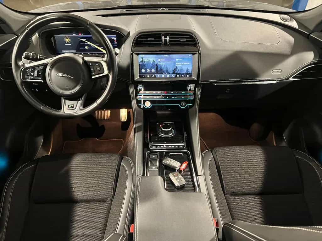 Jaguar F-Pace AWD*R-SPORT*MERIDIAN-R.KAM-SHZ-WLAN-19" 03/2019-photo-27