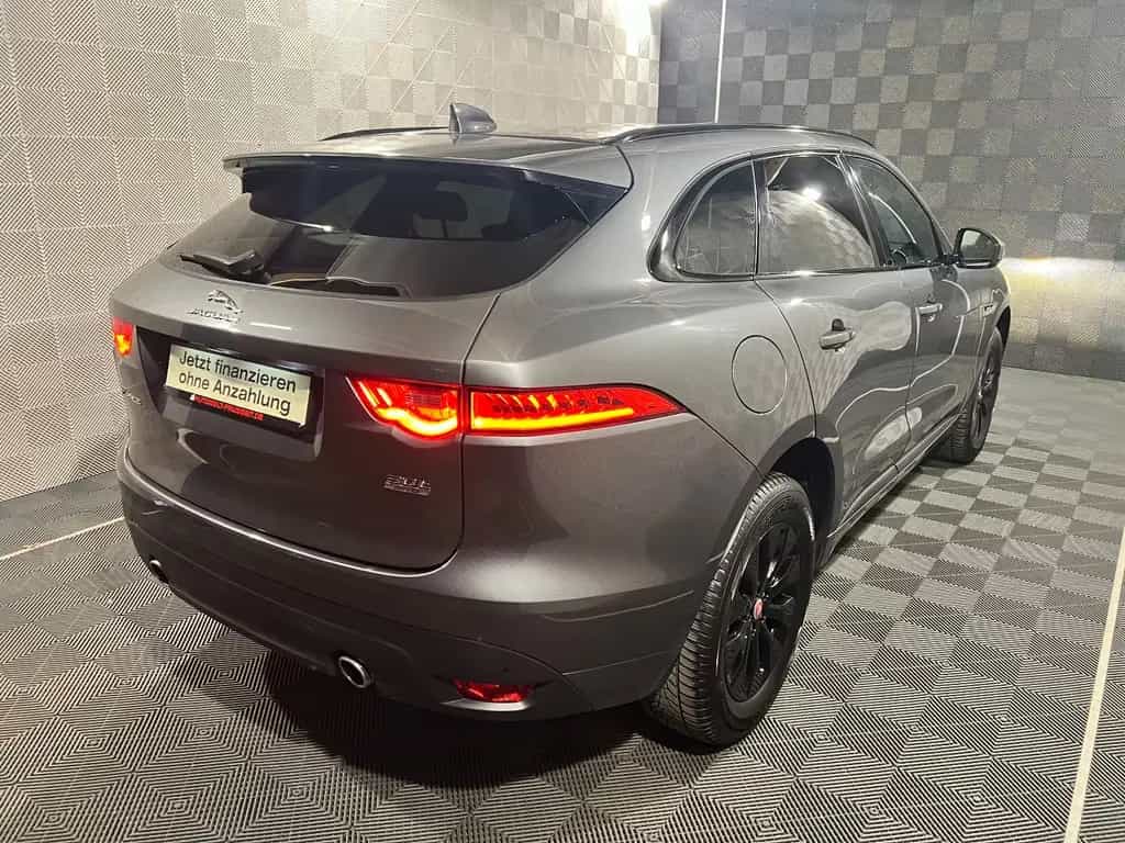 Jaguar F-Pace AWD*R-SPORT*MERIDIAN-R.KAM-SHZ-WLAN-19" 03/2019-photo-3