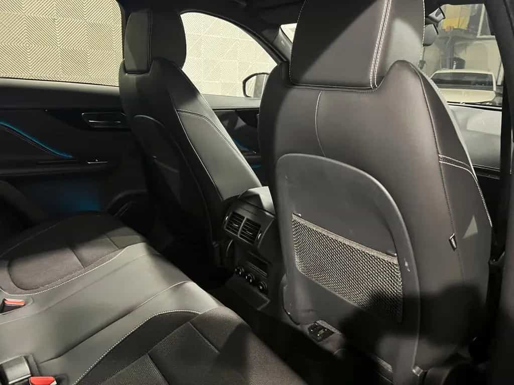 Jaguar F-Pace AWD*R-SPORT*MERIDIAN-R.KAM-SHZ-WLAN-19" 03/2019-photo-9