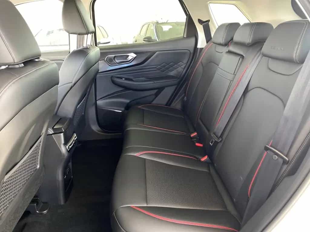 BAIC Beijing X75 X75 Beijing 1.5 Turbo GDI 7DCT Autom. LED ACC 36 06/2024-photo-18