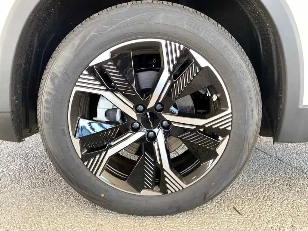 BAIC Beijing X75 X75 Beijing 1.5 Turbo GDI 7DCT Autom. LED ACC 36 06/2024-photo-22