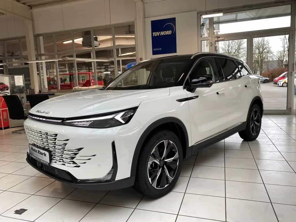 BAIC Beijing X75 X75 Beijing 1.5 Turbo GDI 7DCT Autom. LED ACC 36 06/2024-photo-4