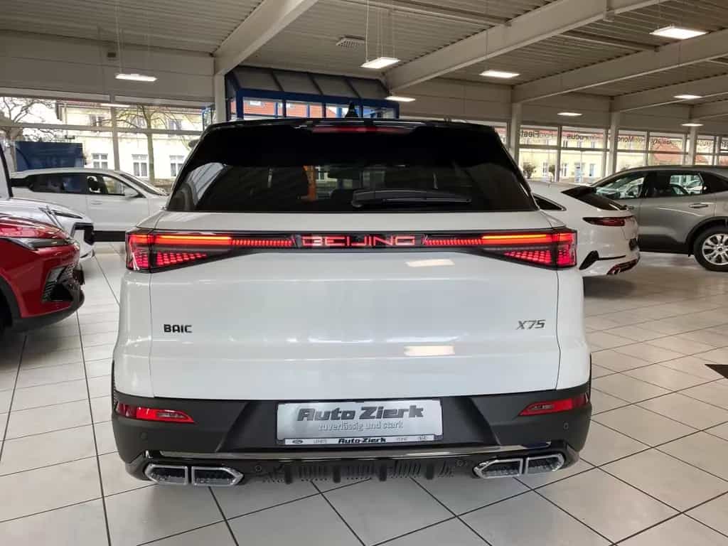 BAIC Beijing X75 X75 Beijing 1.5 Turbo GDI 7DCT Autom. LED ACC 36 06/2024-photo-6
