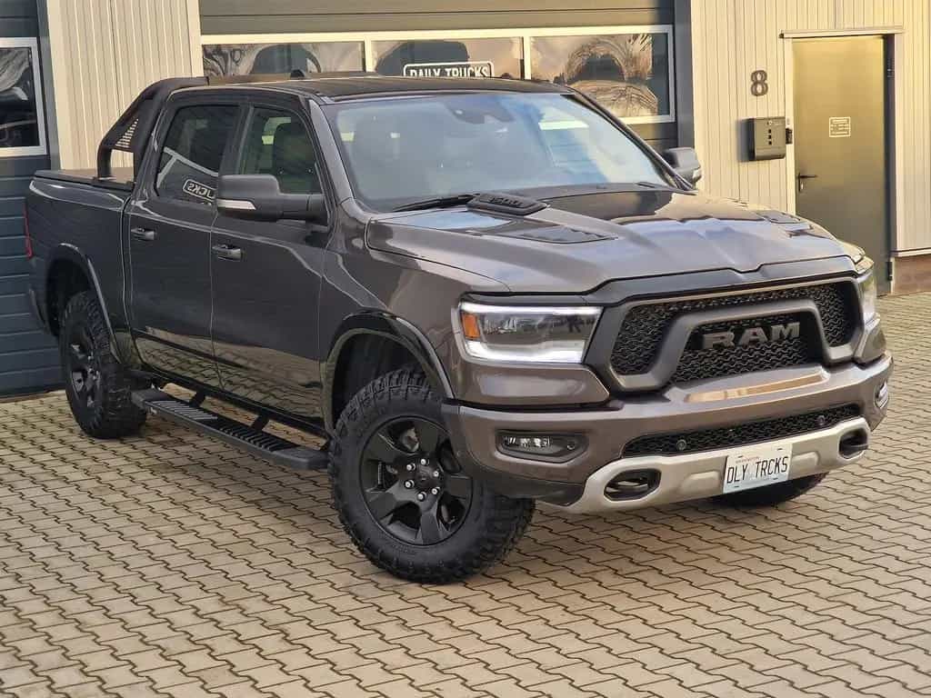 Dodge RAM 1500 5.7 4x4 Rebel AHK Kamera PDC LED 09/2021-photo-1