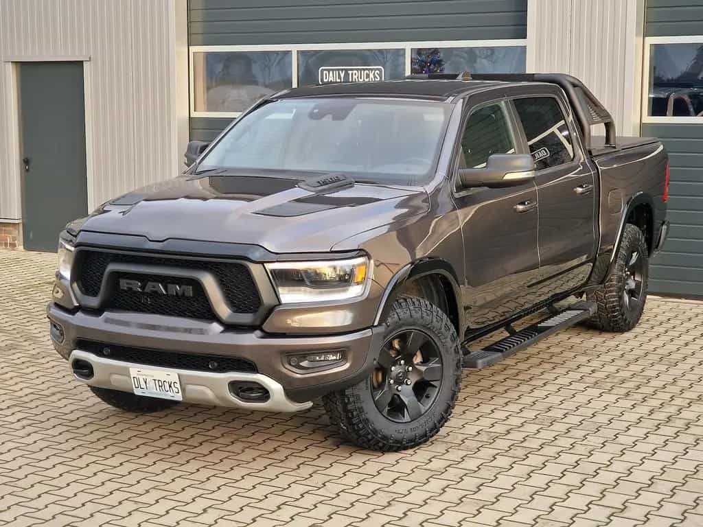 Dodge RAM 1500 5.7 4x4 Rebel AHK Kamera PDC LED 09/2021-photo-5