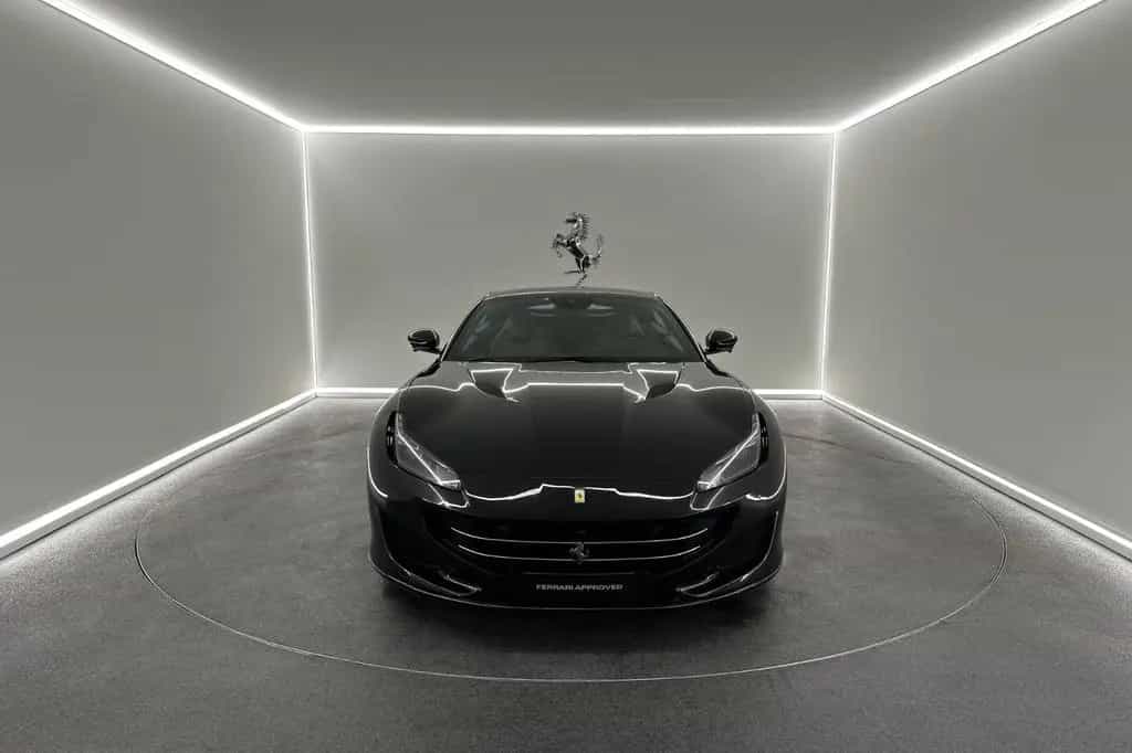 Ferrari Portofino / Nero Daytona / 2Y Ferrari Approved 08/2019-photo-1