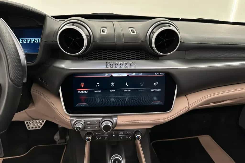 Ferrari Portofino / Nero Daytona / 2Y Ferrari Approved 08/2019-photo-18