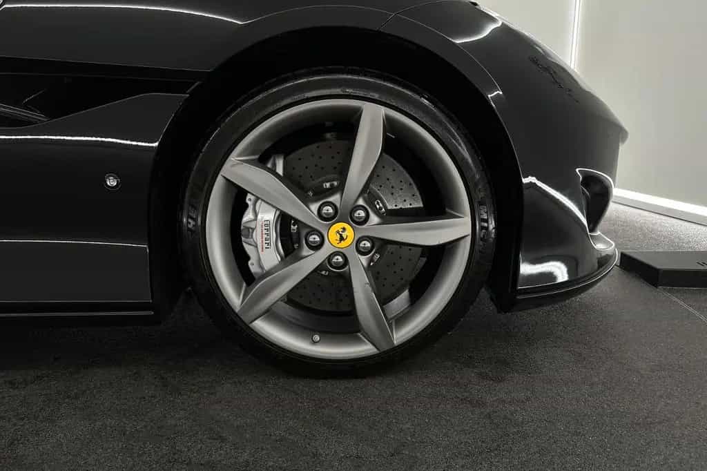 Ferrari Portofino / Nero Daytona / 2Y Ferrari Approved 08/2019-photo-26